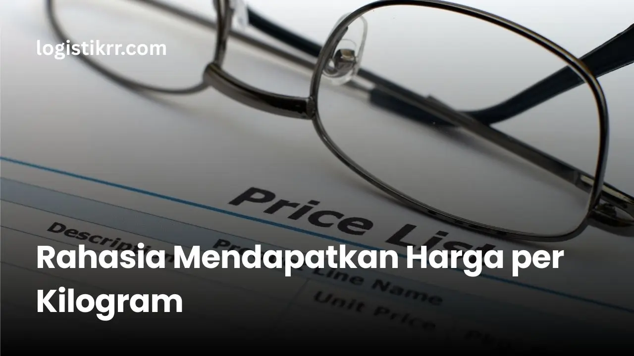 Ilustrasi timbangan dan paket dengan label harga murah per kilogram