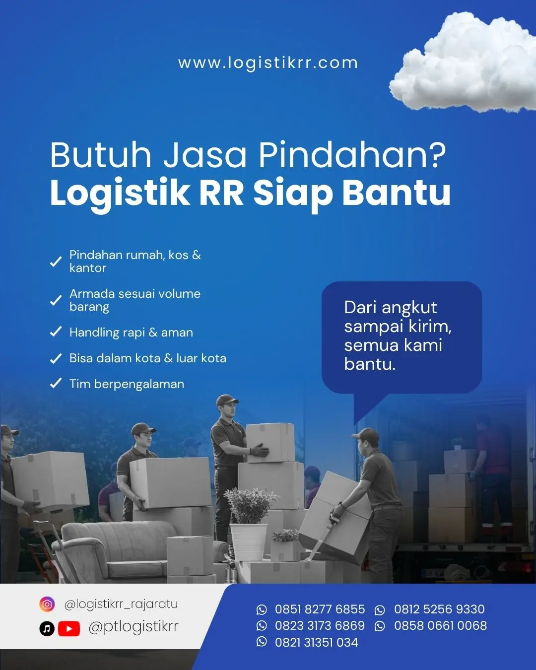 Petugas Logistik RR melapisi meja kaca dengan pelindung